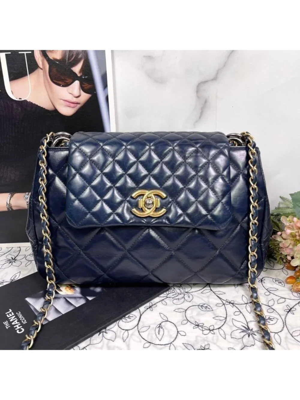 Chanel Quilted Chain Shoulder Bag Lambskin